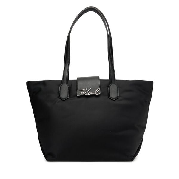 Torebka KARL LAGERFELD. Czarne torebki klasyczne damskie KARL LAGERFELD, bez dodatków. Za 489.99 zł.