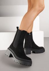 Czarne Botki w Stylu Sztybletów na Grubej Podeszwie Fesalana. Czarne botki damskie Born2be, z jeansu, eleganckie, bez obcasa, na płaskiej podeszwie, bez zapięcia. Za 159.99 zł.