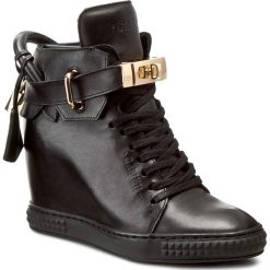 Sneakersy CARINII - B3767 E50-000-PSK-B88. Czarne kozaki damskie Carinii, z materiału. Za 449.00 zł.