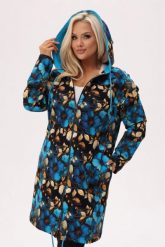 Bluza z kapturem Błękitna Magnolia - kwiatowa nuta elegancji PLUS SIZE XXL OVERSIZE JESIEŃ. Niebieskie bluzy damskie Moda Size Plus Iwanek, na jesień, l, bez wzorów, z bawełny, z kapturem. Za 329.90 zł.