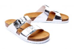 DR. BRINKMANN 701394-92 silber, klapki profilaktyczne damskie. Szare klapki damskie Dr. Brinkmann, bez wzorów, bez obcasa, bez zapięcia. Za 204.90 zł.