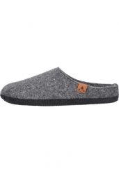 Kapcie Whistler Tapai Uni. Szare kapcie damskie WHISTLER, z gumy. Za 160.00 zł.