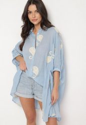 Niebieska Bawełniana Koszula o Kroju Nietoperza z Haftami Lilariela. Niebieskie koszule damskie Born2be, m, bez wzorów, z bawełny, eleganckie, bez kołnierzyka, bez ramiączek. Za 149.99 zł.