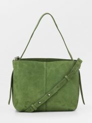 Becksöndergaard Skórzana torebka "Fraya" w kolorze zielonym - 24 x 22 cm rozmiar: onesize. Zielone torebki klasyczne damskie Becksöndergaard, z materiału, przez ramię, bez dodatków. Za 388.16 zł.