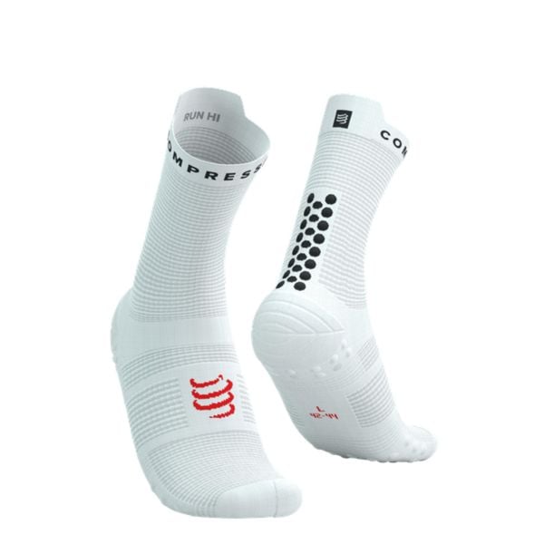 Skarpetki biegowe Compressport ProRacing Socks V4 Run High white/black. Białe skarpetki damskie Compressport, bez wzorów. Za 69.99 zł.