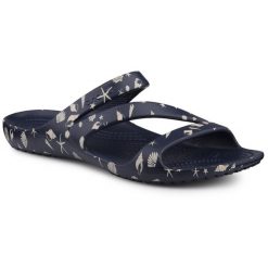 Klapki damskie sportowe Crocs KADEE II SHELLS PRINT. Brązowe klapki damskie Crocs, bez wzorów, bez obcasa, bez zapięcia. Za 169.00 zł.