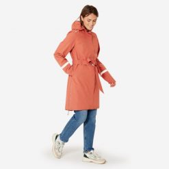 Płaszcz na rower miejski damski Btwin 940 przeciwdeszczowy. Niebieskie płaszcze damskie B'TWIN, m, bez wzorów, z tkaniny, bez kaptura. Za 379.99 zł.