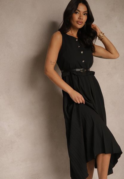 Czarna Plisowana Sukienka o Rozkloszowanym Kroju Bez Rękawów z Paskiem z Klamrą Iffule. Czarne sukienki damskie Renee, bez wzorów, eleganckie, bez ramiączek. Za 139.99 zł.