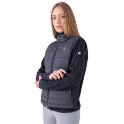 Damska kurtka bez rękawów Equiline Brigit. Niebieskie kurtki damskie EQODE BY EQUILINE, bez wzorów, z puchu, bez kaptura. Za 591.00 zł.