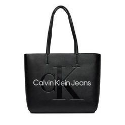 Torebka Calvin Klein Jeans. Czarne shopper bag Calvin Klein Jeans, z jeansu, bez dodatków. Za 339.99 zł.