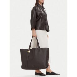 Torebka GINO ROSSI. Brązowe shopper bag Gino Rossi, bez wzorów, bez dodatków. Za 329.99 zł.
