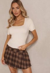 Beżowa Bluzka z Modalem Wiskozą i Kwadratowym Dekoltem Sanelora. Brązowe bluzki damskie Renee, m, bez wzorów, z jeansu, eleganckie, bez kołnierzyka, bez ramiączek. Za 74.99 zł.