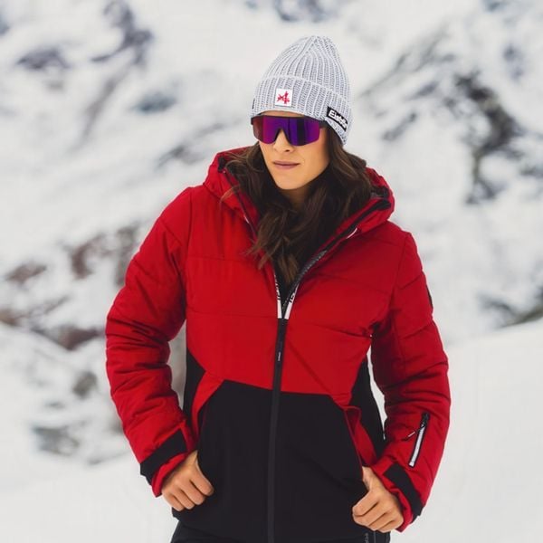 Czapka Eisbar Sorrak MÜ SA. Białe czapki damskie Eisbär, bez wzorów, z wełny. Za 219.90 zł.