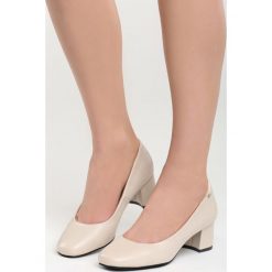 Beżowe Czółenka Pastiche Style. Brązowe czółenka damskie Born2be, ze skóry. Za 79.99 zł.