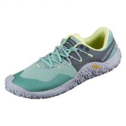 Buty do biegania damskie Merrell Trail Glove 6 Jade. Obuwie sportowe damskie Merrell, z materiału, bez zapięcia, do biegania. Za 736.00 zł.