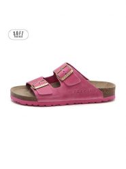 Teegu Skórzane klapki w kolorze różowym rozmiar: 36. Różowe klapki damskie teegu, bez wzorów, z otwartym noskiem, bez obcasa, bez zapięcia. Za 130.99 zł.