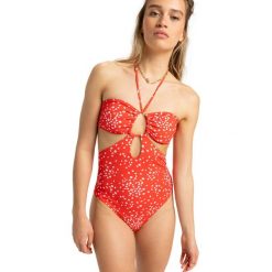Jednoczęściowy strój kąpielowy dla Kobiety PT BEACH CLASSICS Czerwony. Czerwone stroje jednoczęściowe Roxy, bez wzorów, z elastanu. Za 339.99 zł.