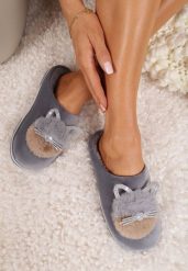 Szare Kapcie Futrzane z Kotkiem Rirovi. Szare kapcie damskie Born2be, z dresówki. Za 29.99 zł.