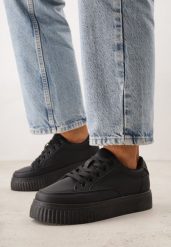 Czarne Sneakersy na Grubej Podeszwie z Tłoczeniem Zeanidra. Czarne obuwie sportowe damskie Born2be, z jeansu, bez zapięcia. Za 74.99 zł.