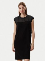 KARL LAGERFELD Sukienka codzienna B2W13033 Czarny Regular Fit. Czarne sukienki damskie KARL LAGERFELD, bez wzorów, z syntetyku, bez ramiączek. Za 779.99 zł.