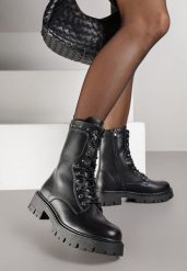 Czarne Botki Workery z Ćwiekami przy Cholewce Arivie. Czarne botki damskie Born2be, z jeansu, rockowe, bez obcasa, na płaskiej podeszwie, bez zapięcia. Za 159.99 zł.