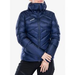 Kurtka puchowa damska Mammut Taiss IN Hooded Jacket. Niebieskie kurtki damskie Mammut, l, bez wzorów, z puchu, bez kaptura. Za 1,806.45 zł.