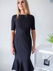 Sukienka Model Anastasia Black - Jersa. Czarne sukienki damskie Jersa, bez wzorów, wizytowe, bez ramiączek. Za 432.40 zł.