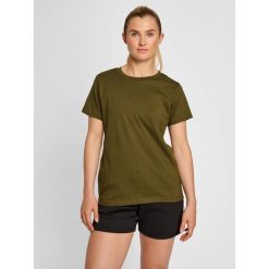 Koszulka damska Hummel Red Heavy. Zielone koszulki damskie Hummel, xs, bez wzorów, z bawełny, bez kołnierzyka, bez ramiączek. Za 118.00 zł.