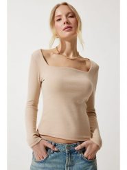 Happiness Istanbul Koszulka w kolorze kremowym rozmiar: S/M. Brązowe koszulki damskie Happiness Istanbul, m, bez wzorów, bez kołnierzyka, bez ramiączek. Za 39.99 zł.