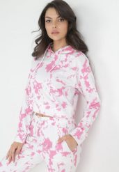 Różowa Krótka Bluza z Kapturem i Wzorem Tie-dye Kalyna. Czerwone bluzy damskie Born2be, na jesień, l, bez wzorów, z dzianiny, z kapturem. Za 69.99 zł.
