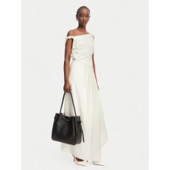 Torebka Tory Burch. Czarne torebki klasyczne damskie Tory Burch, bez dodatków. Za 2,604.00 zł.
