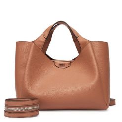 Torebka DKNY. Brązowe torebki klasyczne damskie DKNY, bez dodatków. Za 659.99 zł.