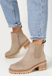 Ciemnobeżowe Botki na Słupku Rona. Brązowe botki damskie Born2be, z jeansu, eleganckie, bez obcasa, na obcasie, bez zapięcia. Za 129.99 zł.
