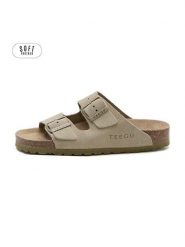 Teegu Skórzane klapki w kolorze khaki rozmiar: 41. Brązowe klapki damskie teegu, bez wzorów, z otwartym noskiem, bez obcasa, bez zapięcia. Za 195.99 zł.