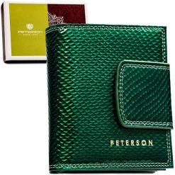 Portfel damski Peterson PTN 42329-DSL zielony. Zielone portfele damskie Peterson, bez wzorów, ze skóry. Za 119.99 zł.