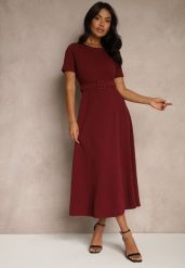 Bordowa Sukienka o Rozkloszowanym Kroju z Ozdobnym Paskiem Desiliena. Czerwone sukienki damskie Renee, bez wzorów, z denimu, eleganckie, bez ramiączek. W wyprzedaży za 83.99 zł.