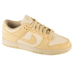 Buty sportowe Sneakersy damskie, Wmns Dunk Low. Brązowe obuwie sportowe casual damskie Nike, trekkingowe. Za 479.99 zł.