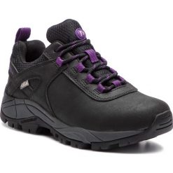 Trekkingi MERRELL - Vego Ltr Wp J599536 Black/Grape. Czarne obuwie trekkingowe damskie Merrell, z materiału. W wyprzedaży za 269.00 zł.