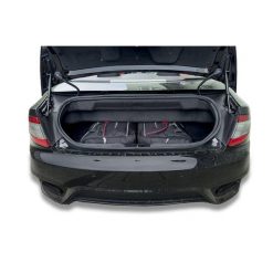 Torby Do Bagażnika Maserati Gran Cabrio 2011-2019 2Szt Kjust. Czarne torby podróżne KJUST, bez wzorów. Za 478.00 zł.