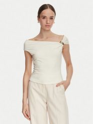 Guess Bluzka W6YP48 K4527 Kremowy Regular Fit. Białe bluzki damskie Guess, l, z aplikacjami, z lyocellu, bez kołnierzyka, bez ramiączek. Za 264.99 zł.