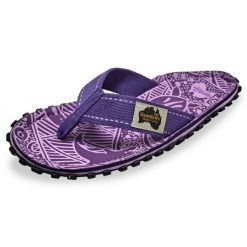 Japonki Gumbies Islander Flip-Flops Unisex Purple Signature GU-FFISL151 fioletowe. Fioletowe klapki damskie bez wzorów, z gumy, bez obcasa, bez zapięcia. Za 270.62 zł.