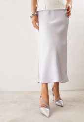 Srebrne Szpilki VICES z Ozdobnymi Paseczkami z Cyrkoniami w Eleganckim Stylu Jaenlith. Szare szpilki damskie Renee, bez wzorów, z satyny, bez obcasa, na szpilce, bez zapięcia. Za 119.99 zł.