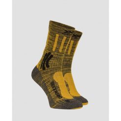 Skarpety trekkingowe X-Socks Trek X Merino 4.0. Żółte skarpetki damskie X Socks, bez wzorów. W wyprzedaży za 144.00 zł.