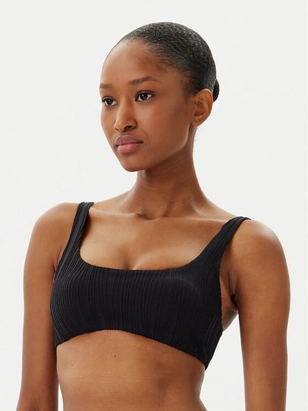 Chantelle Góra od bikini C12VQ0 Czarny. Czarne bikini Chantelle, bez wzorów, z syntetyku. Za 299.99 zł.