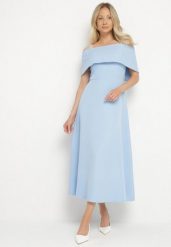 Niebieska Sukienka o Rozkloszowanym Kroju na Ramiączkach z Wywijanym Dekoltem Jenathia. Niebieskie sukienki damskie Born2be, bez wzorów, bez ramiączek. Za 159.99 zł.
