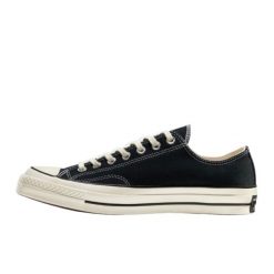 Adidasy Converse Obuwie, Dla obu płci. Czarne obuwie sportowe casual damskie Converse, bez zapięcia. Za 590.00 zł.