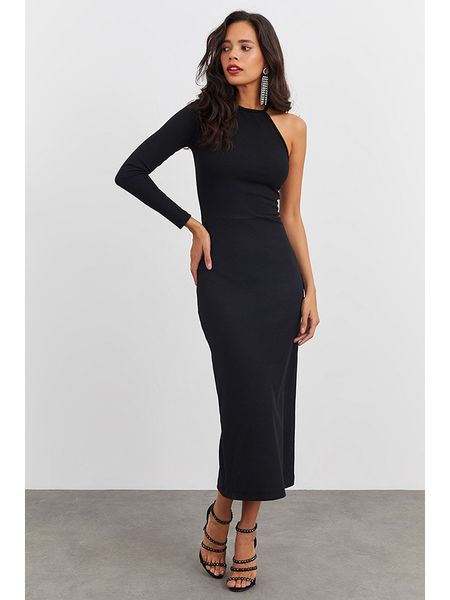 Cool and sexy Sukienka w kolorze czarnym rozmiar: S. Czarne sukienki damskie Cool and sexy, bez wzorów, bez ramiączek. Za 72.45 zł.