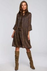 Sukienka rozkloszowana szyfonowa w groszki dekolt V granat. Sukienki damskie Stylove, bez wzorów, z szyfonu, wizytowe, bez ramiączek. Za 389.00 zł.