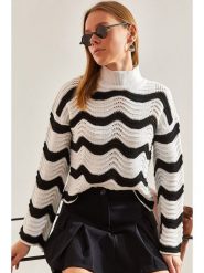 Happiness Istanbul Sweter w kolorze kremowym rozmiar: onesize. Brązowe swetry klasyczne damskie Happiness Istanbul, bez kołnierzyka. Za 83.62 zł.