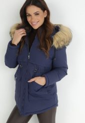 Granatowa Kurtka Parka z Odpinanym Kapturem i Futerkiem Noizie. Niebieskie kurtki damskie Born2be, l, z jeansu. Za 179.99 zł.
